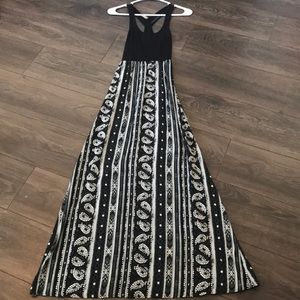 Mudd Paisley Printed Dress